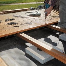 Як побудувати дерев’яну терасу у Києві